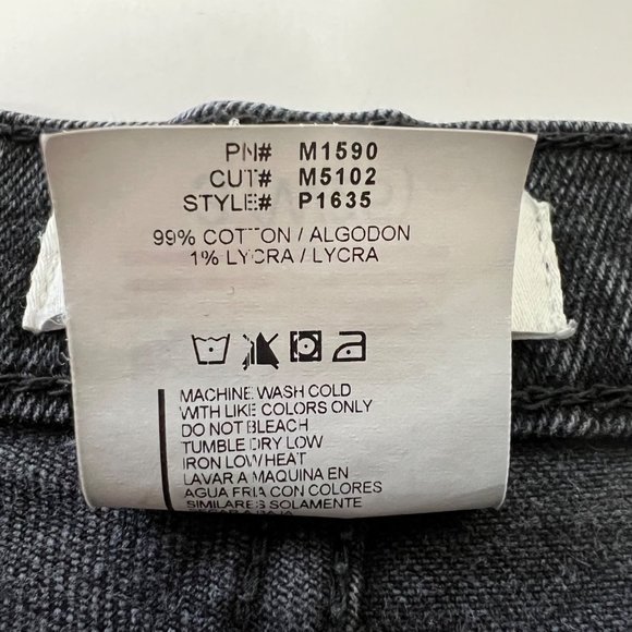 Vibrant MIU Womens Busted Mom Jeans Black Distressed Ripped Cropped size 25 - Picture 13 of 14